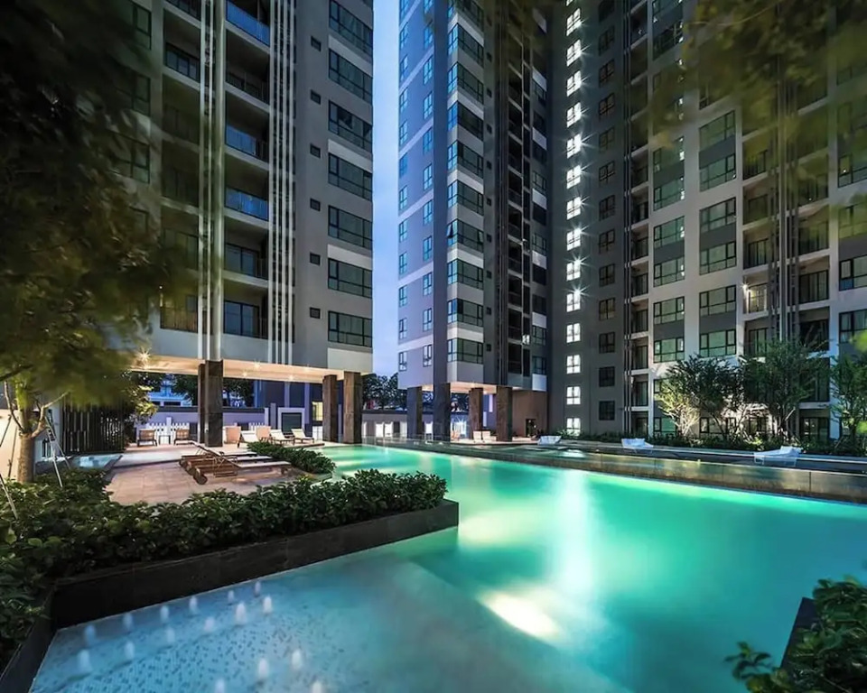 Central Location, Amazing Infinity Pool Near Beach
