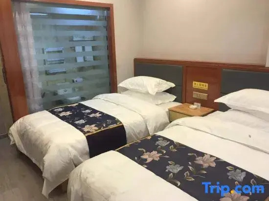Hezuo Bangke Express Hotel