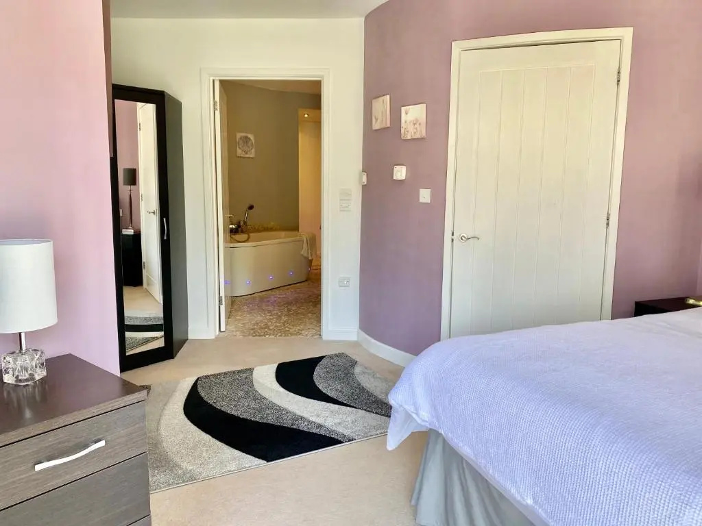 One of the best properties in Lyme! Breathtaking views across the whole bay. 3 stories with 2 tier veranda around the property. Sleeps 6