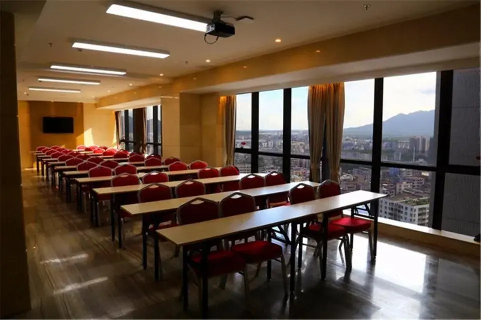 Mizparton Hotel (Enping Jinsha Square)