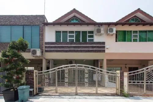 Gunung View Homestay
