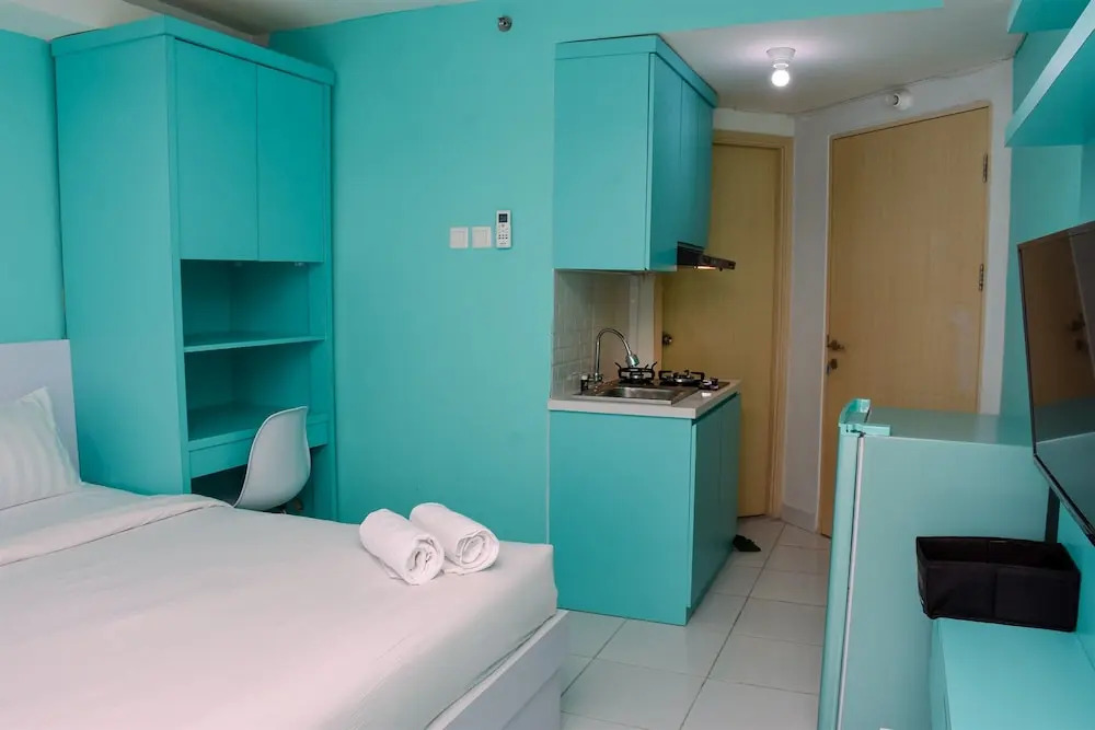 Brand New and Stylist Studio Room at Amethyst Apartment