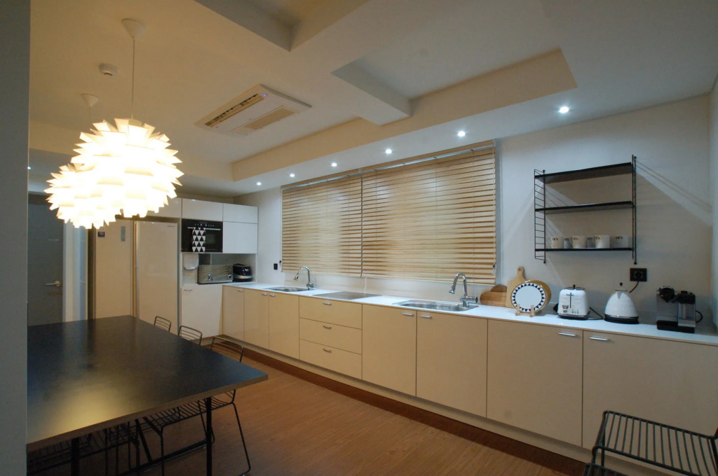 YE'4 Guesthouse