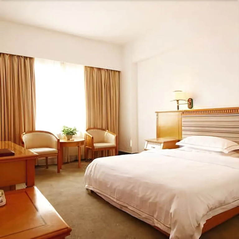 City Comfort Inn