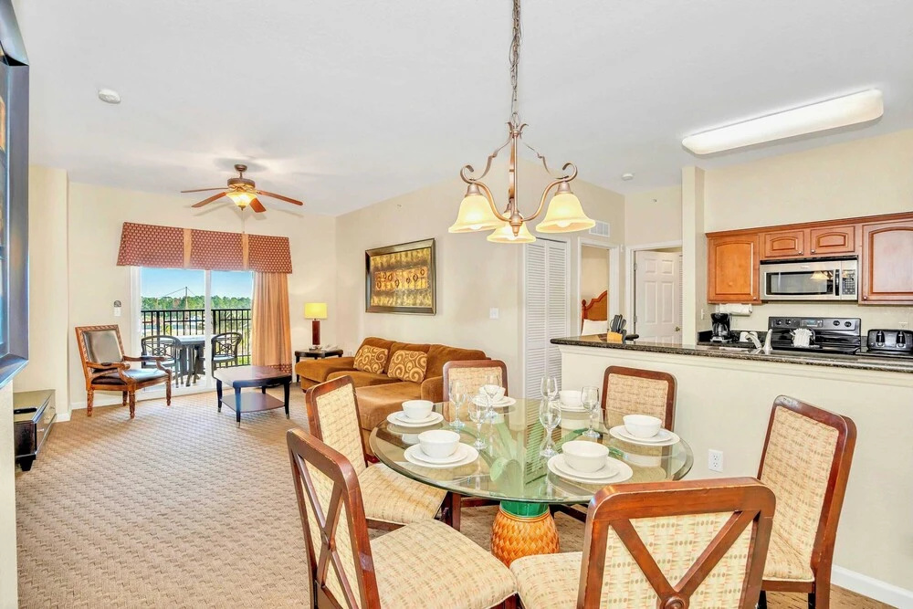 Upstay: Family-friendly Getaway With Spa & Pool