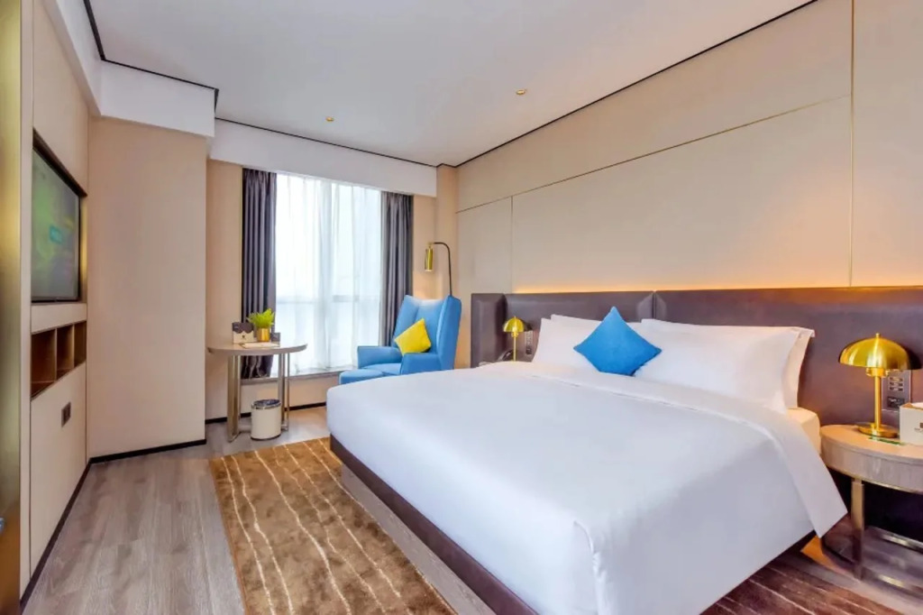 Echarm Plus Hotel Chongqing Technology And Business University Metro Station