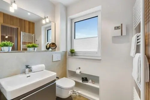 Dock 76 Bridge - Penthouse