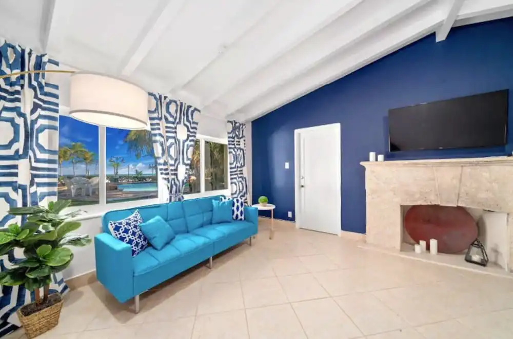On The Sand Beach Front House! Ocean Experience! 2 Bedroom Home