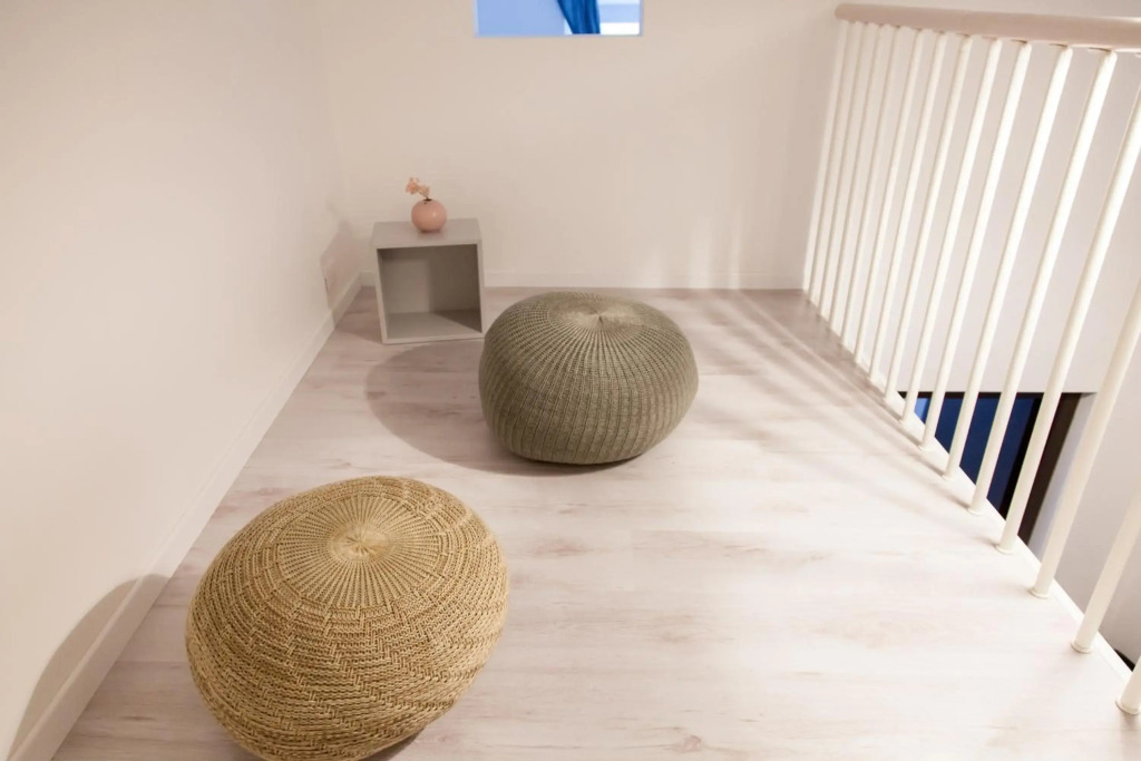 NIU LUX Apartments