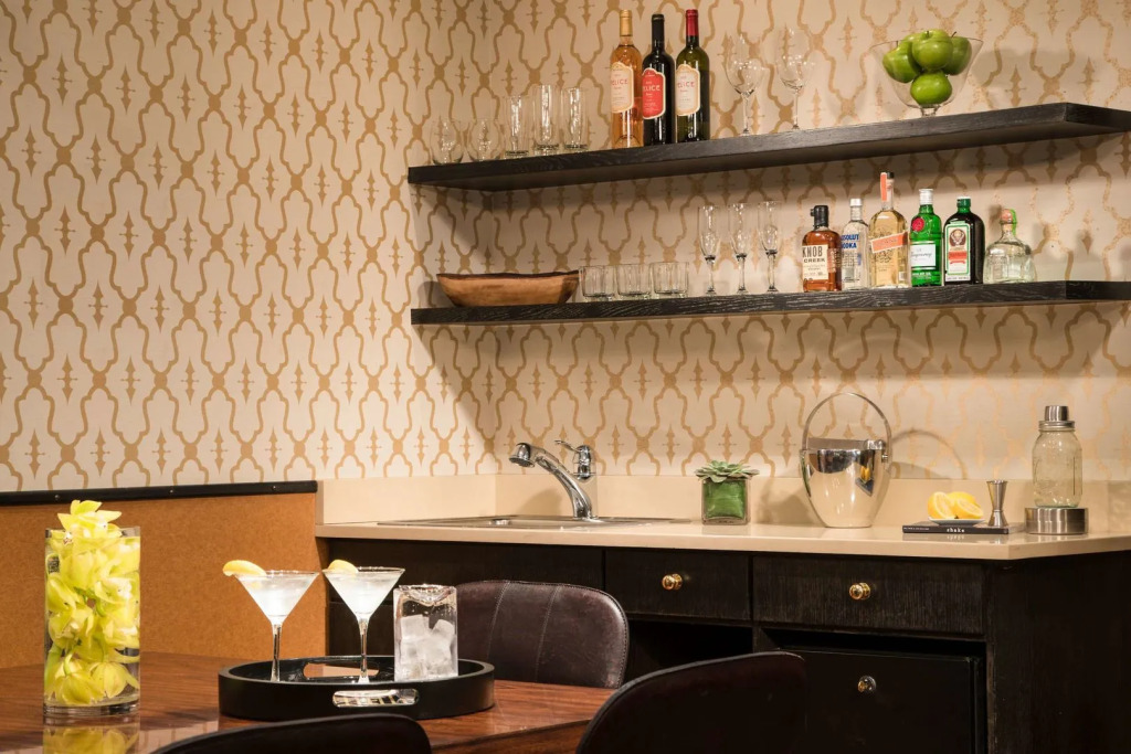 Gild Hall, A Thompson Hotel, by Hyatt