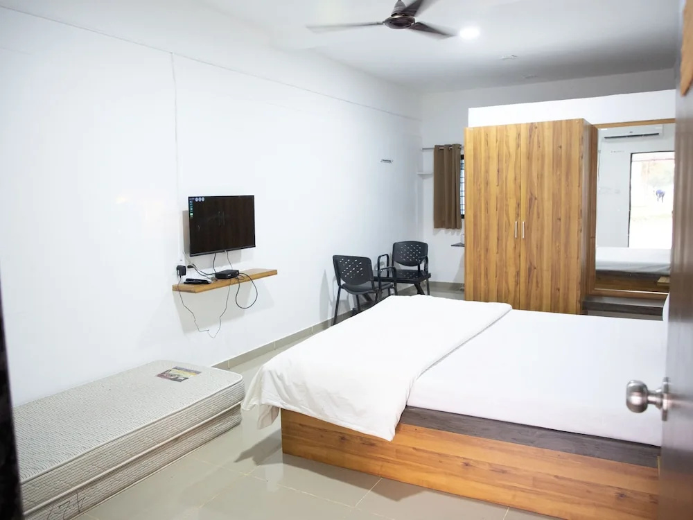 Vasant Vihar Resort