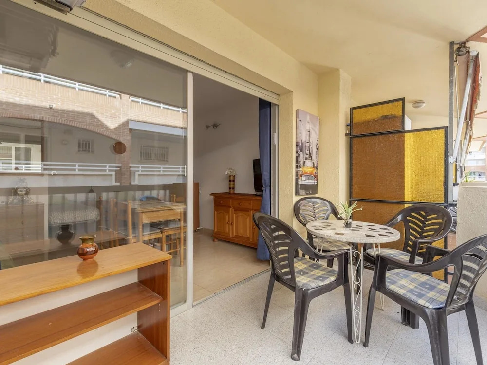 Urban Apartment in Salou near Playa Levant Sea Beach