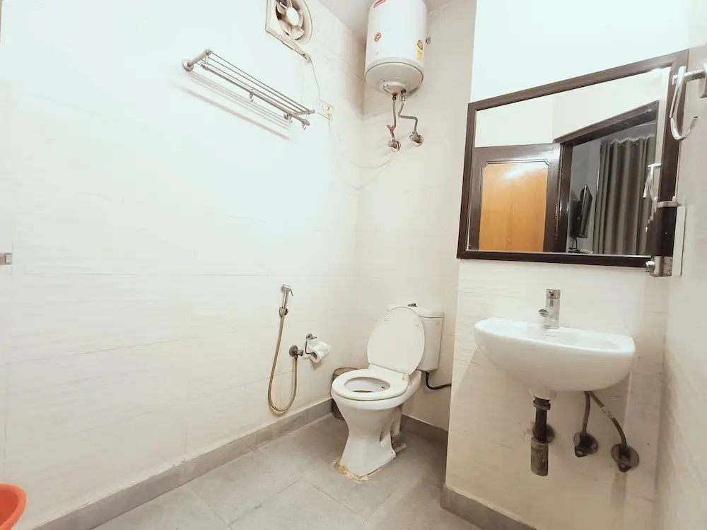 Silver Arrow Guest House