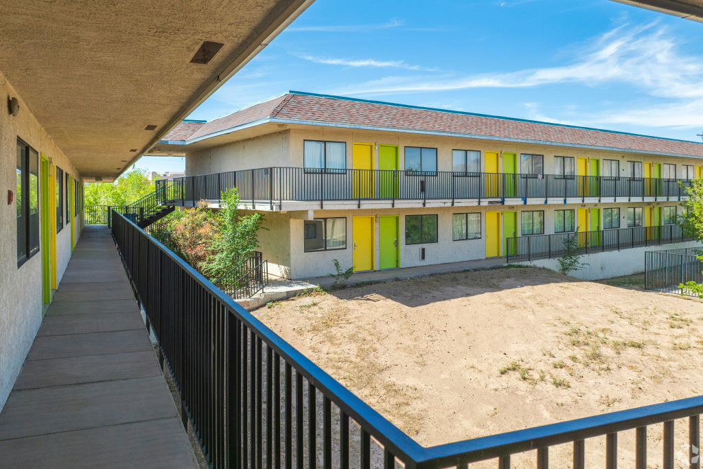 Gazelle Stay By Hotel O Socorro