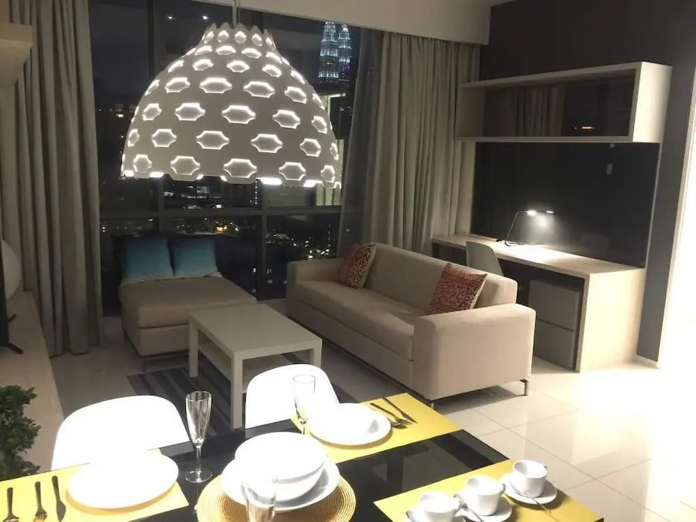 The Robertson Suite