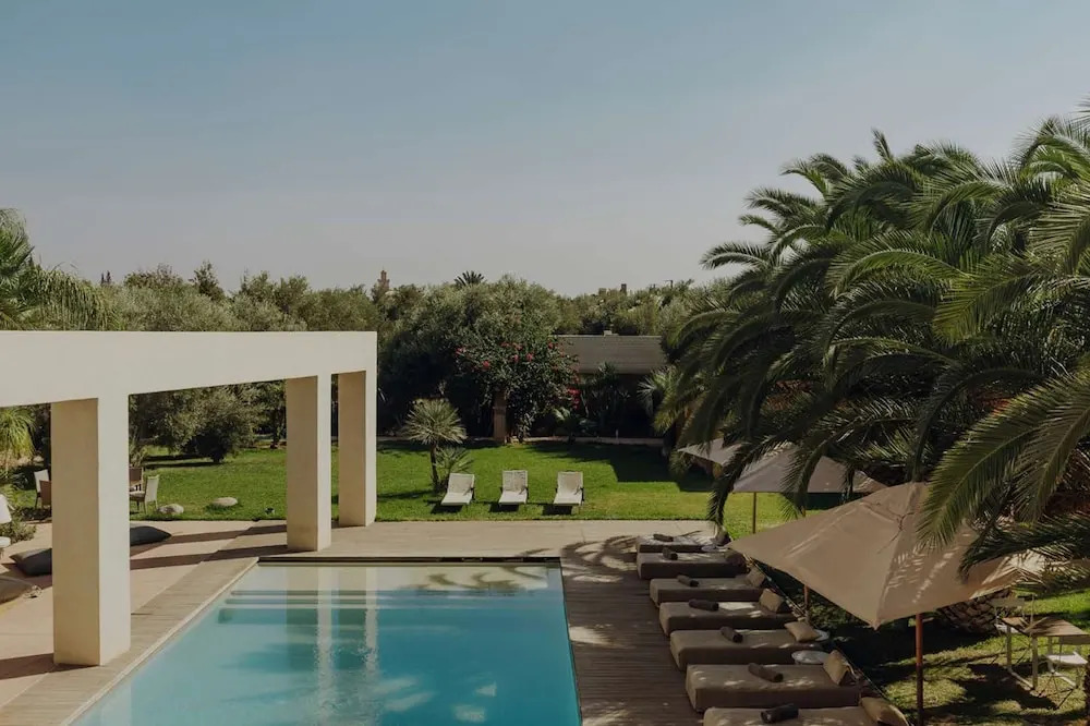 The Garden of Siredrah an Oasis With Pool and Hammam