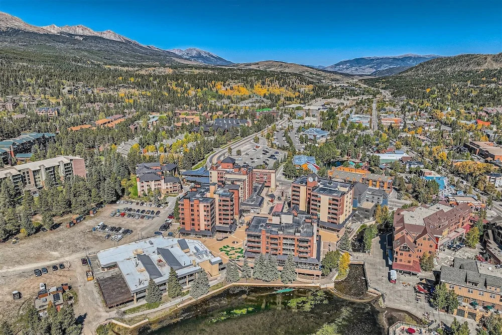 Your Next Vacay at Peak 9 Ski-in/ski-out