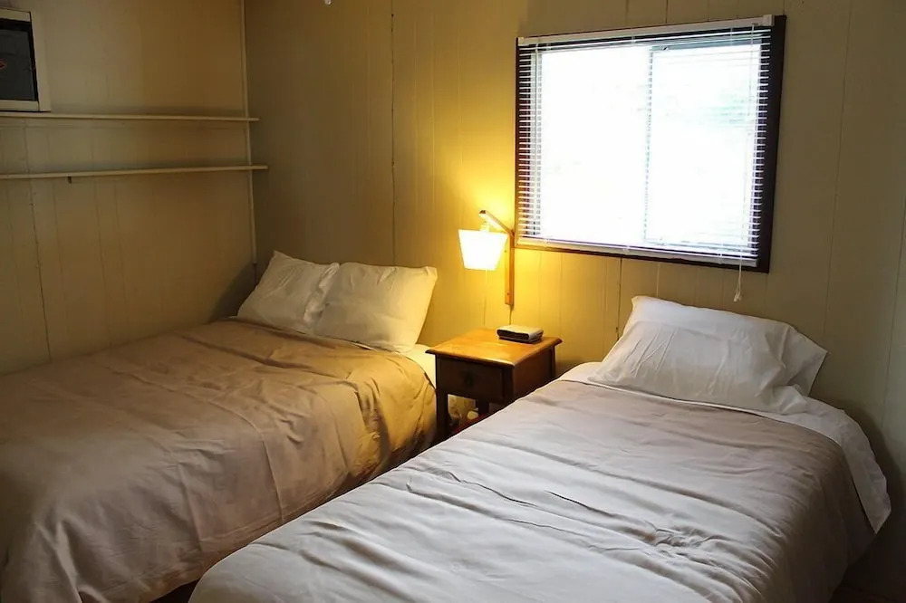 Mashkinonje Lodge