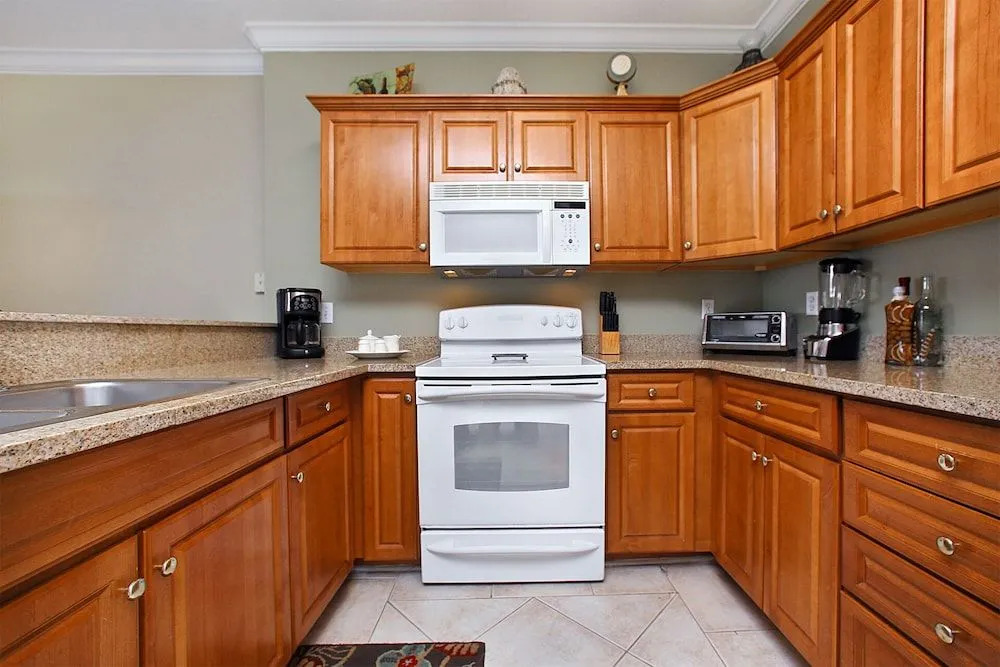 Twin Palms 1902 - 958107 - 2 Br condo by RedAwning