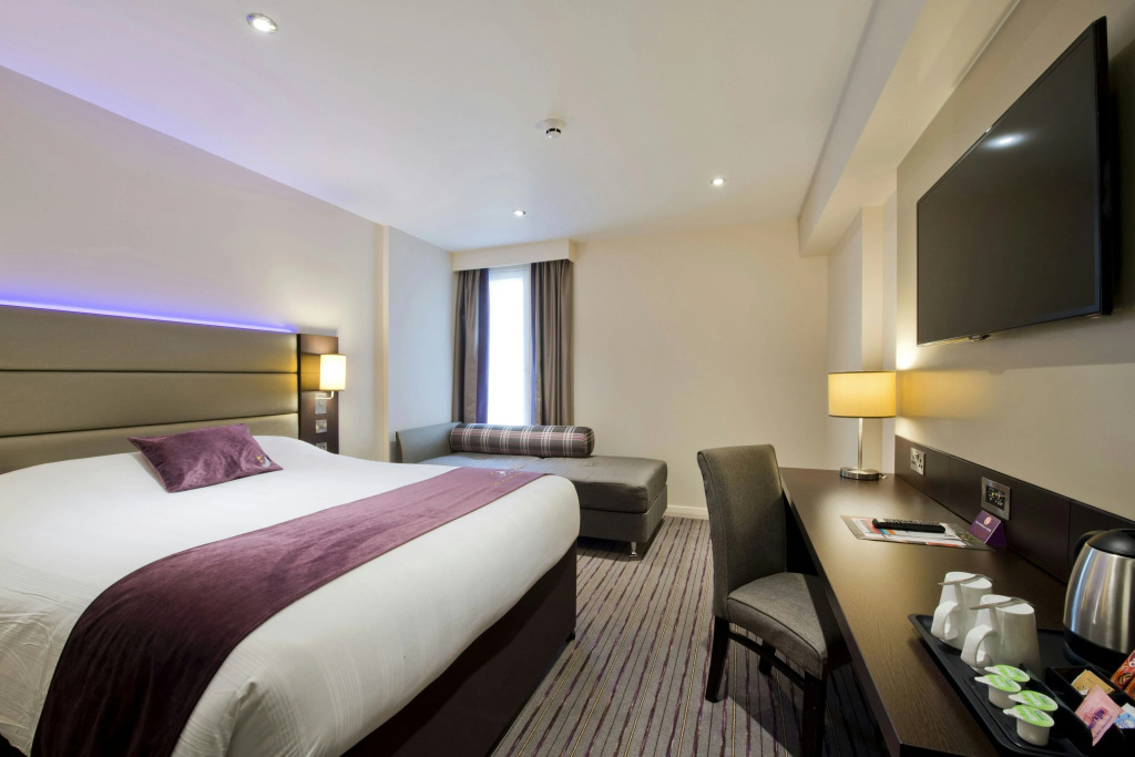 Premier Inn London Southwark - High St