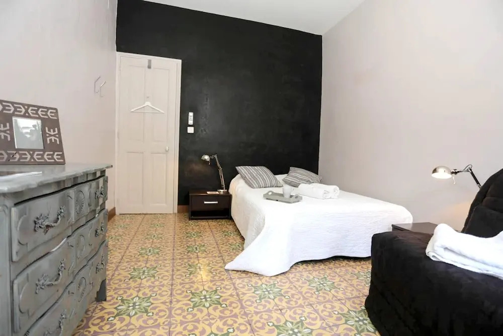 House With 6 Bedrooms In Avignon