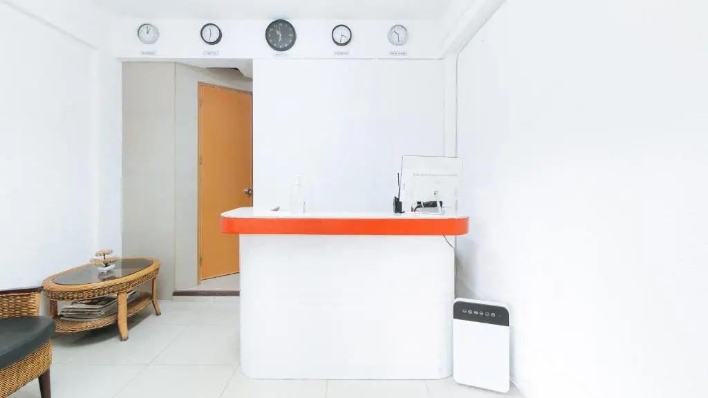 RedDoorz Plus near Tambo Paranaque