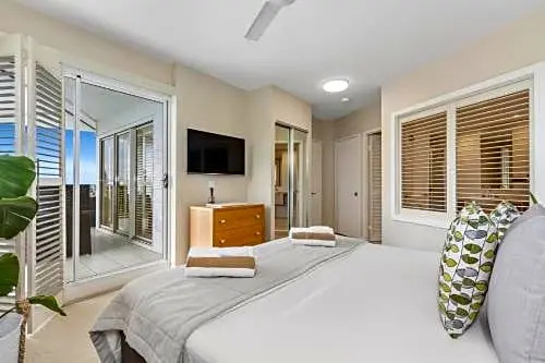 Salt 1brm apartment with Spa bath and Ocean views