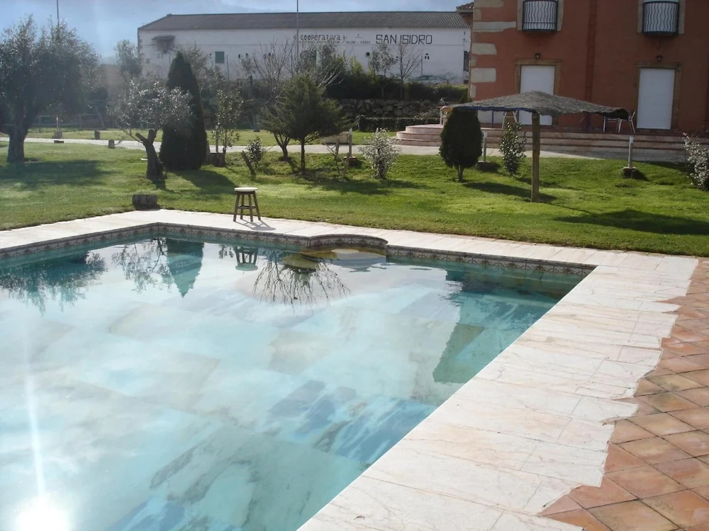 Hotel Rural Tres Mentiras
