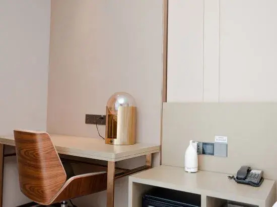 Lavande Hotel(Tongshan Wanda Plaza Yuquanhe Subway Station Store)
