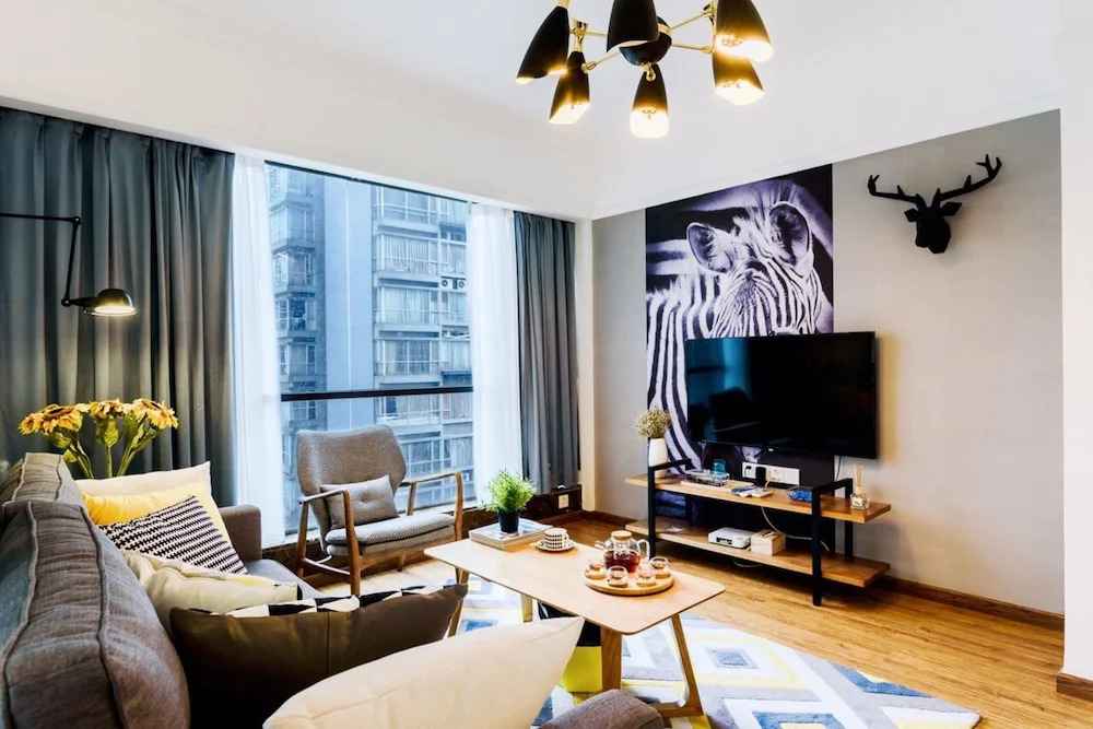 Locals Boutique Apartment East Station NO.1