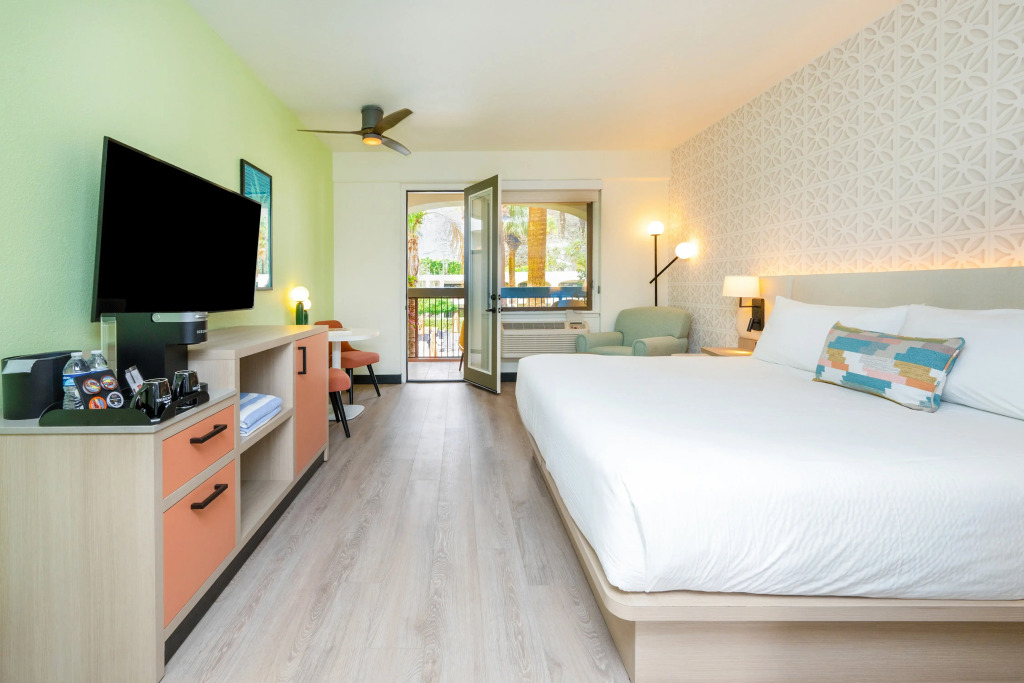 Palm Mountain Resort & Spa