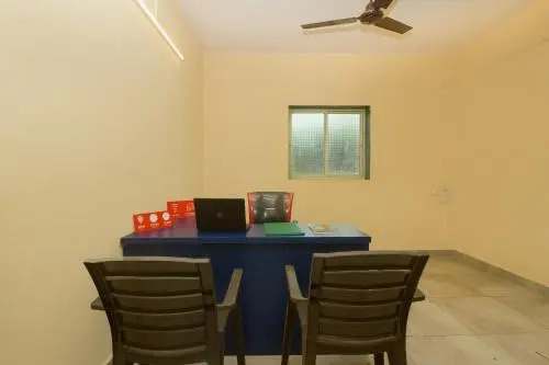 Pednekar's Home Stay by OYO Rooms