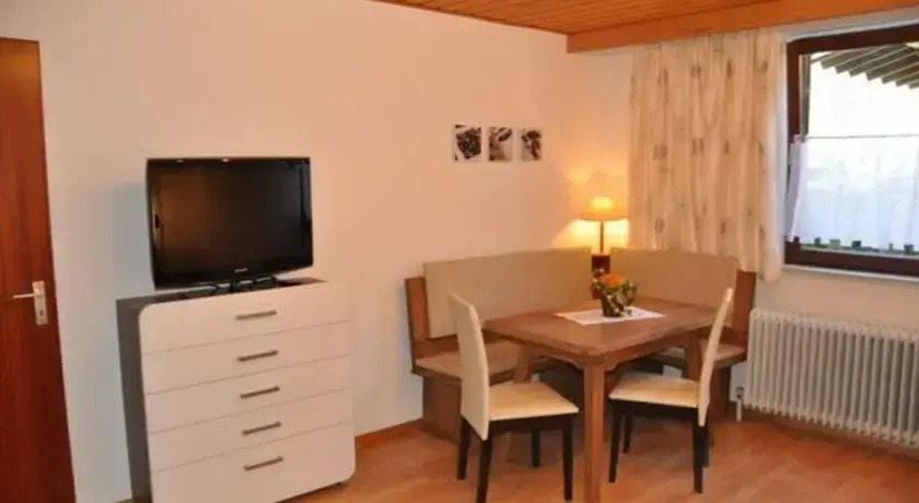 Haus Mali