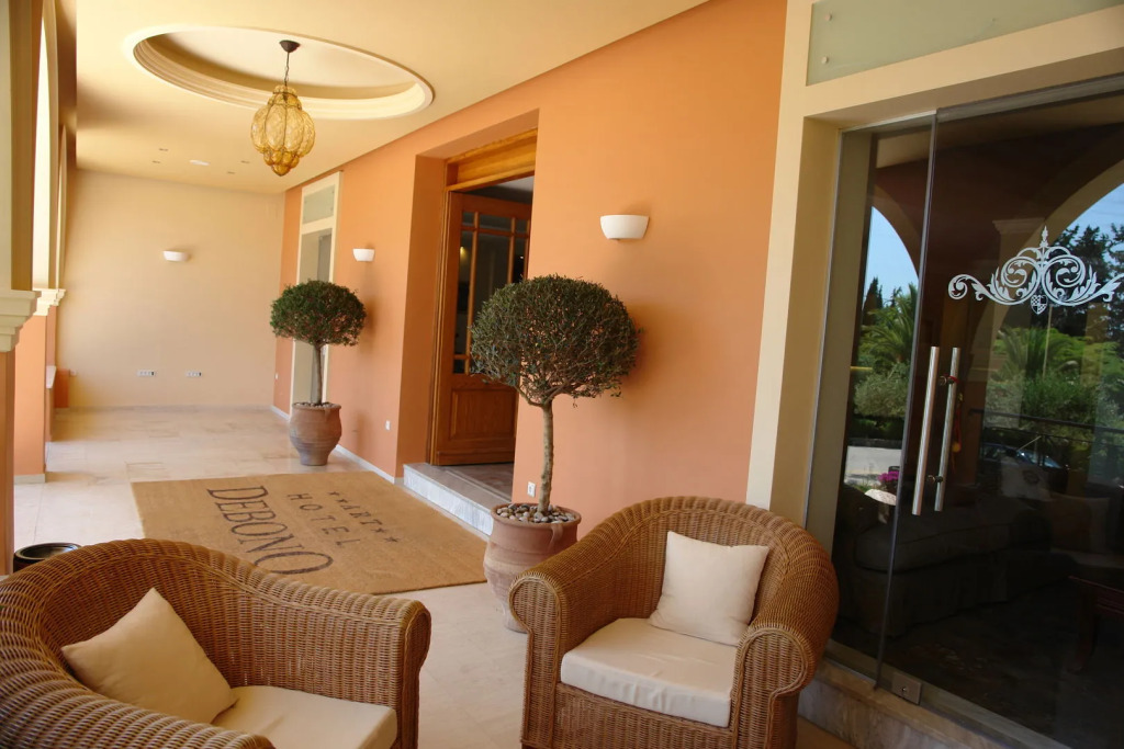 Art Hotel Debono