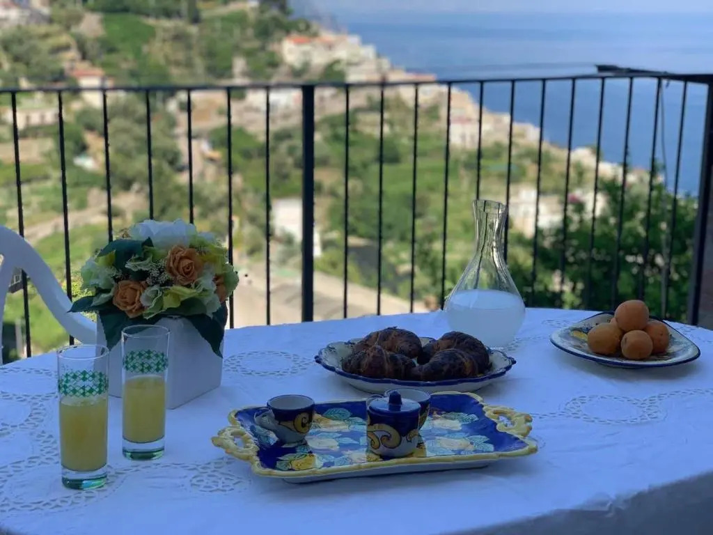 Lucy's house - comfortable apartment in Amalfi