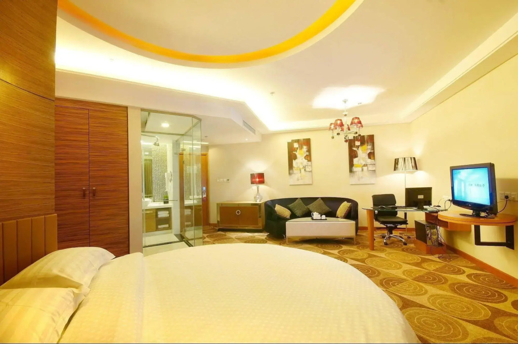 Golden Island Holiday Hotel