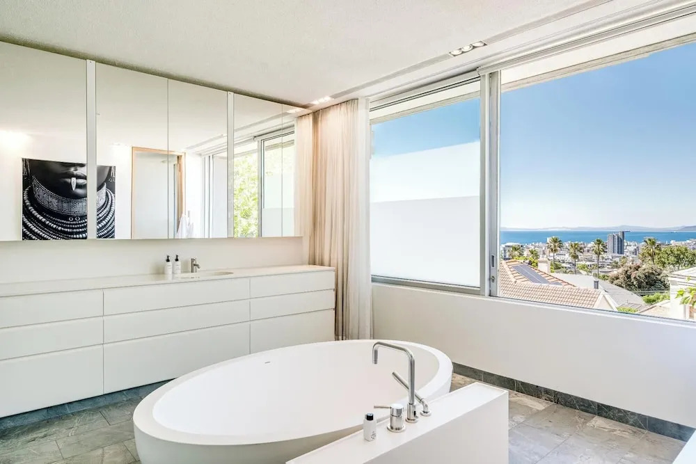 Elegant Fresnaye Ocean View 4bed Nerine Manor