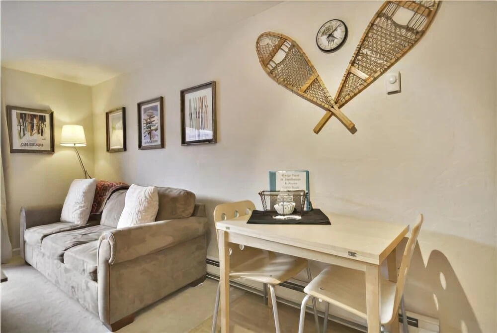 Tannhauser II 7 - 1 Br Condo