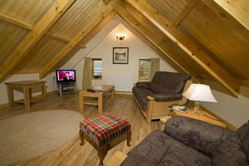 Clan Cottages Luxury Thatched Retreat near Oban