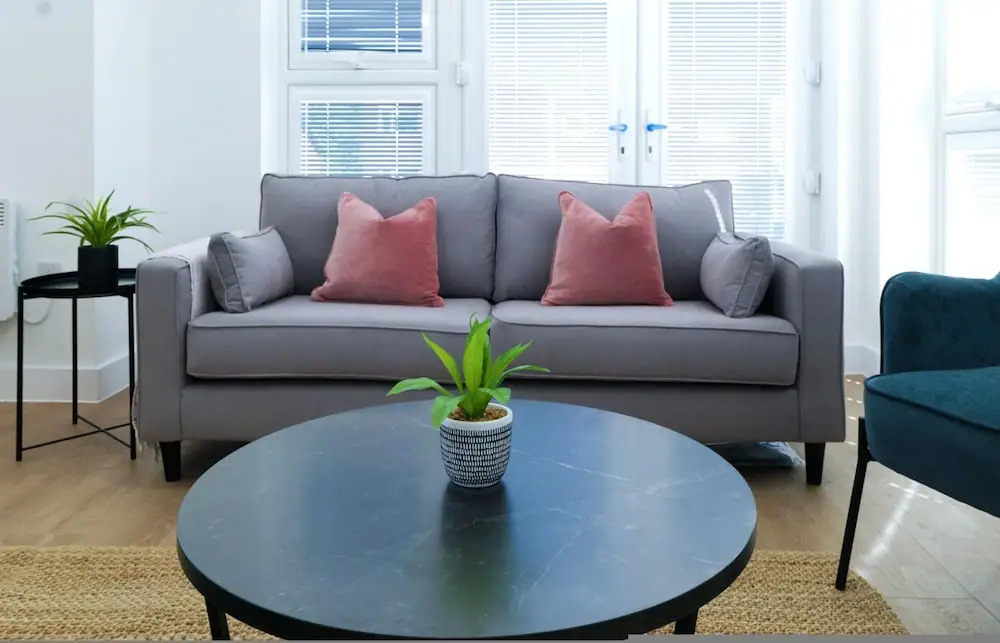 Luxury Manchester Apartment - Pink