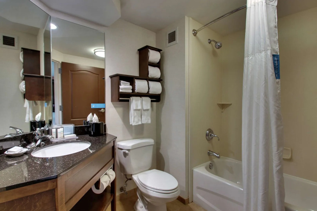 Hampton Inn