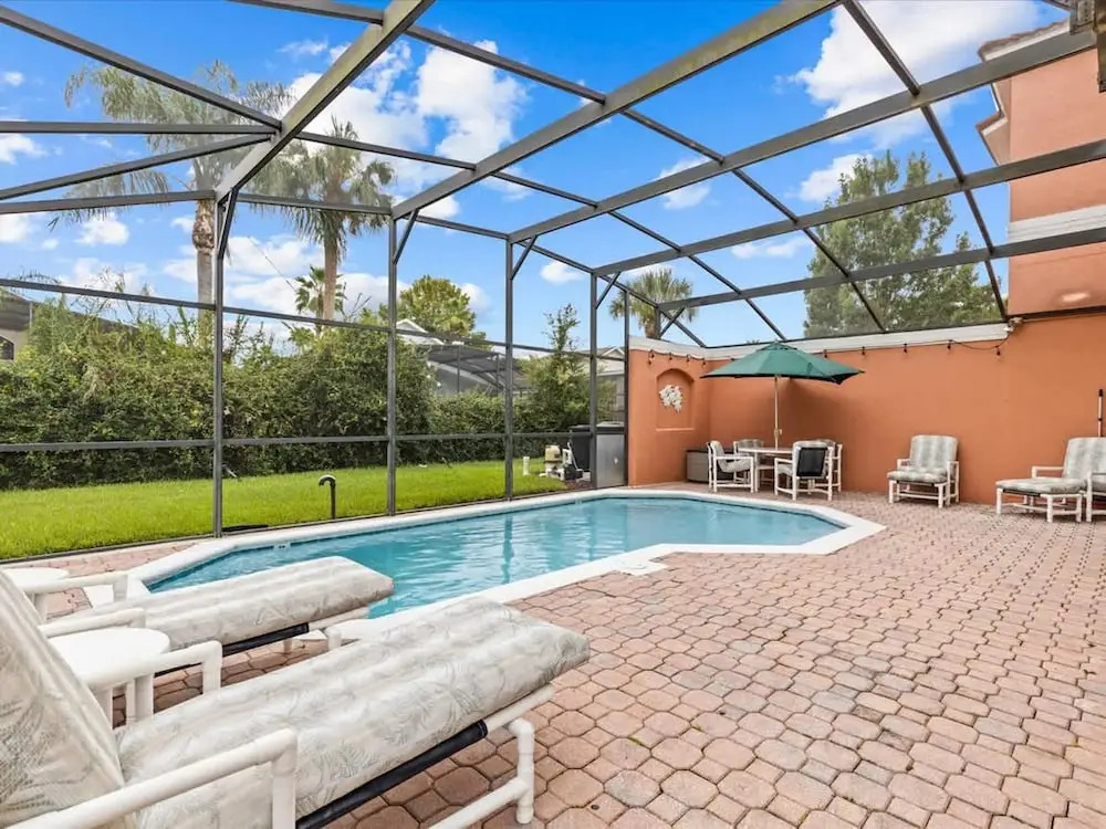 4bd Villa Near Epic Universe and Disney with private Pool townhouse