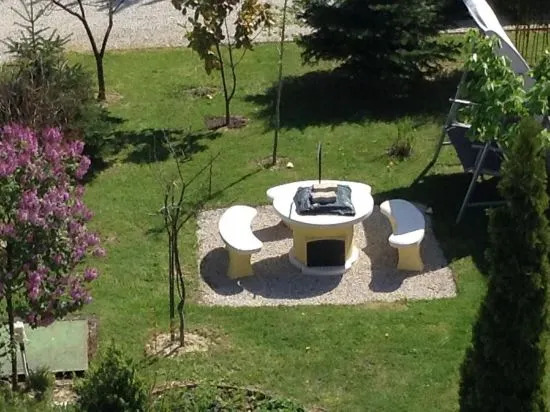 Anita Apartman