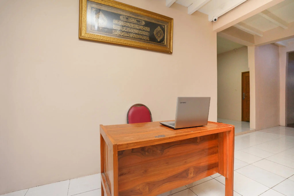 Hotel O Az Zahra Residence Syariah