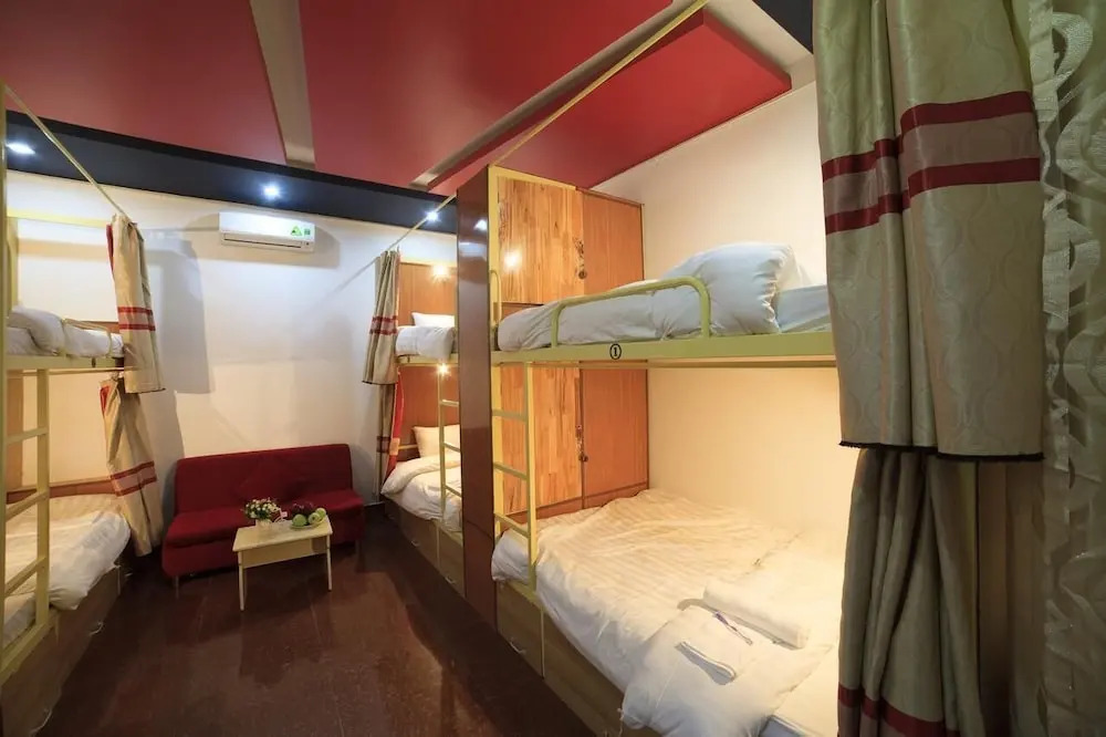 SAM HOMESTAY HUE