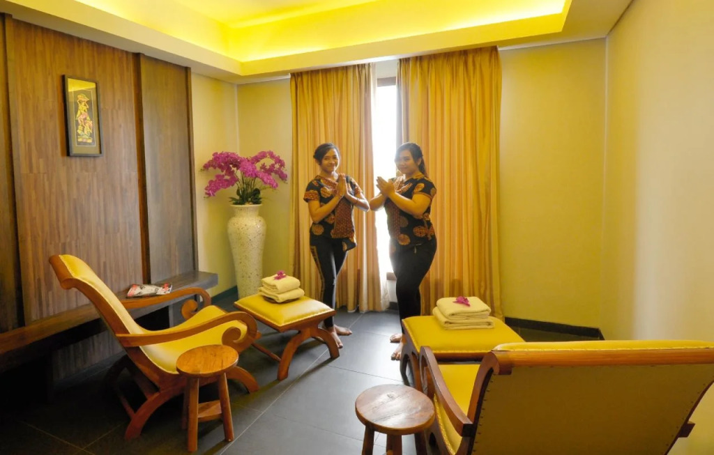 Palette Hotel Seminyak New Listing