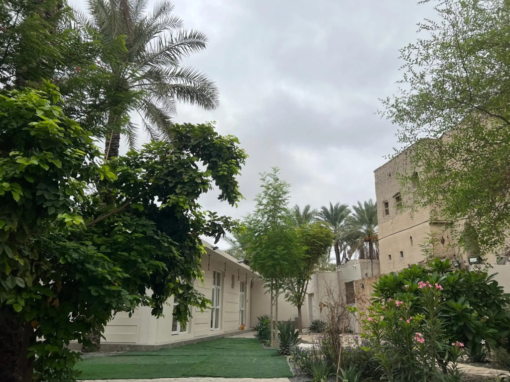 Shwathina Inn نزل شواذنة
