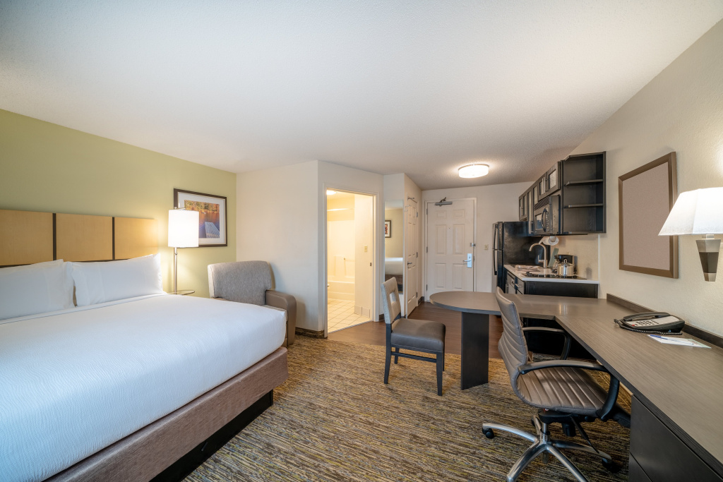 Candlewood Suites Washington-Dulles Herndon by IHG