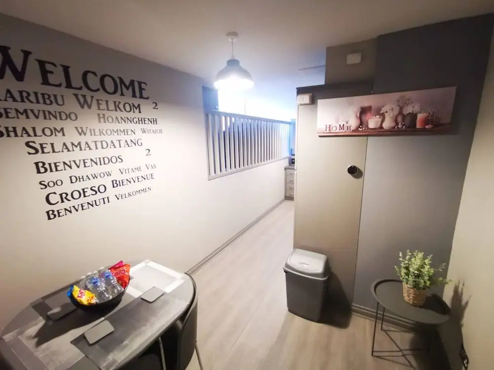 2BR Central Cosy Apartment
