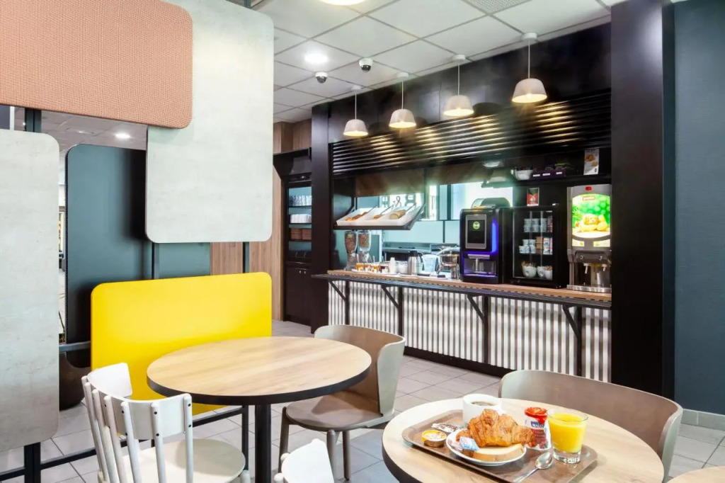 B&B HOTEL Paris Saint-Denis Pleyel